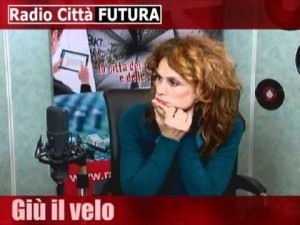 Giù il velo _ Mi è nata una famiglia 